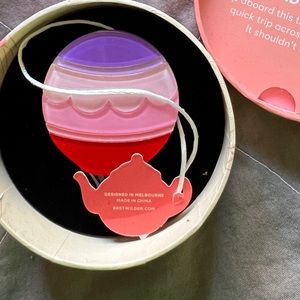 Erstwilder fan favorites hot air balloon brooch